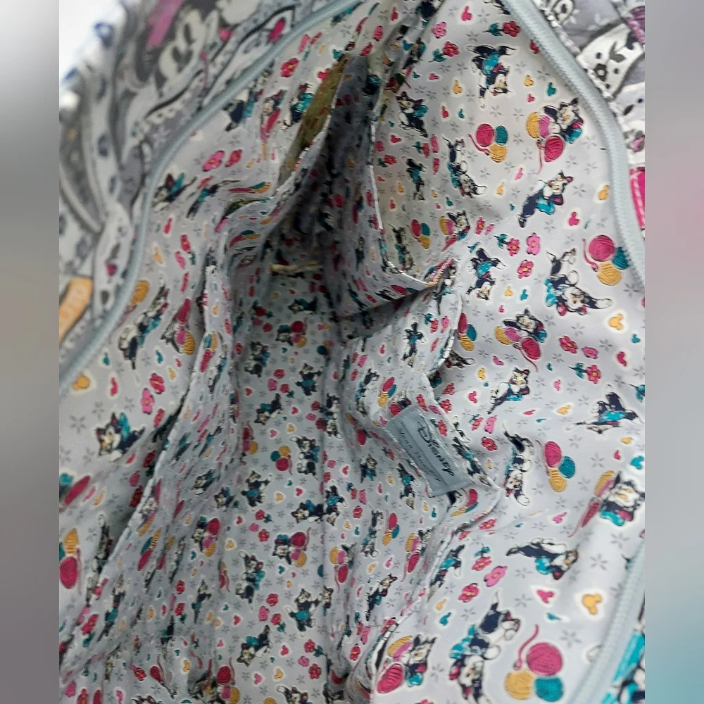 Vera Bradley Disney Picadilly Paisley Large Vera Tote NWT